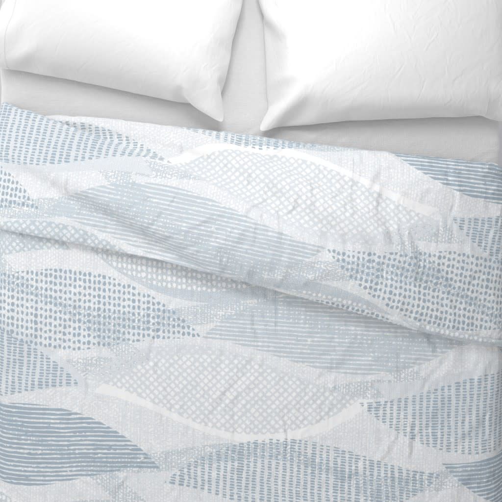 Abstract waves duvet cover